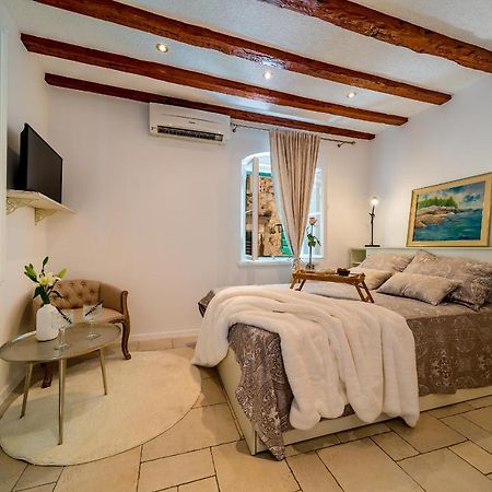 Charming Old Town Apartment Pjaca Split Luaran gambar