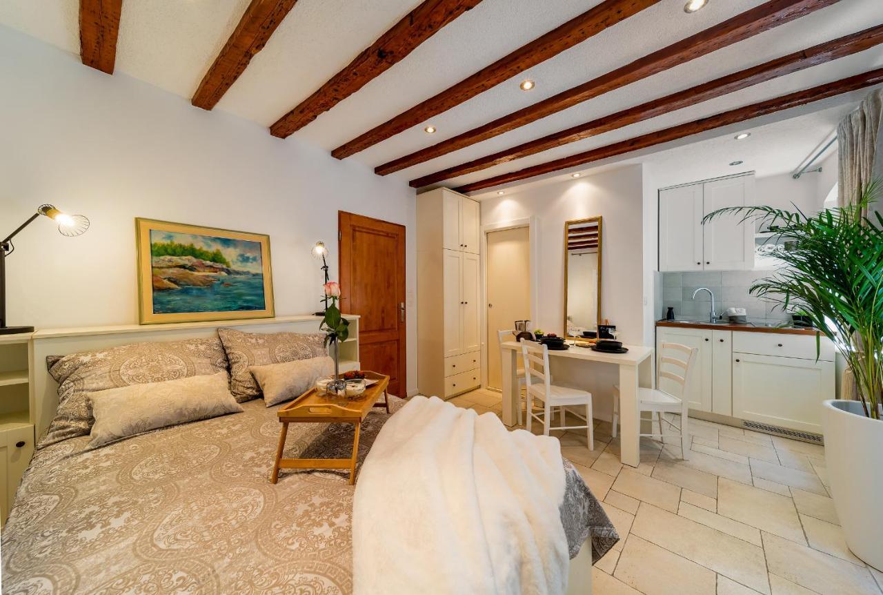 Charming Old Town Apartment Pjaca Split Luaran gambar