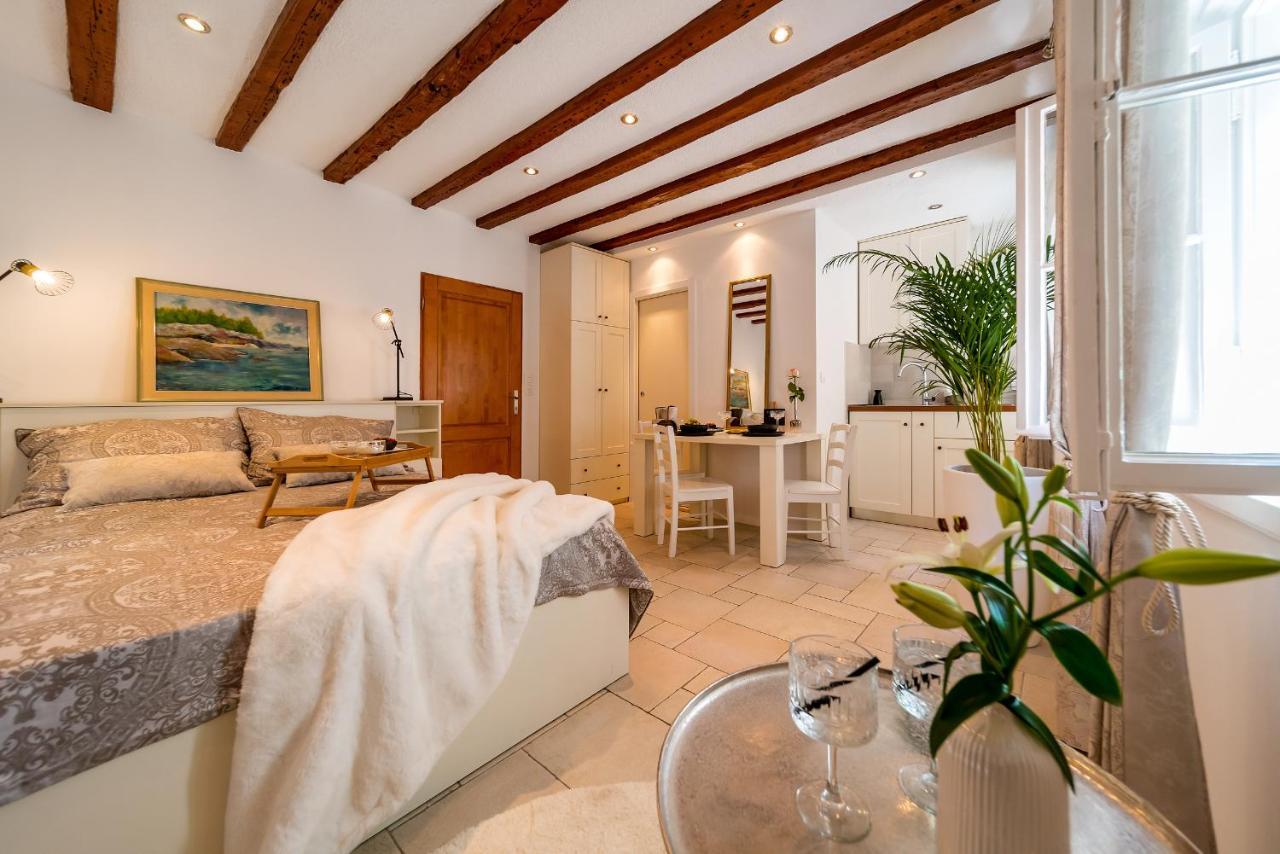 Charming Old Town Apartment Pjaca Split Luaran gambar