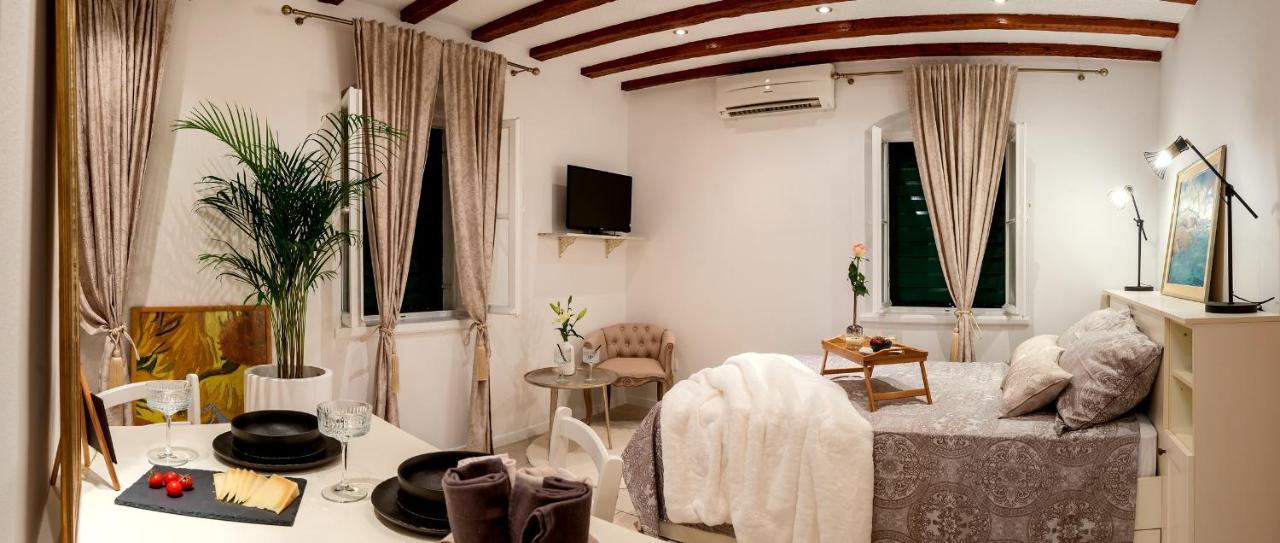 Charming Old Town Apartment Pjaca Split Luaran gambar
