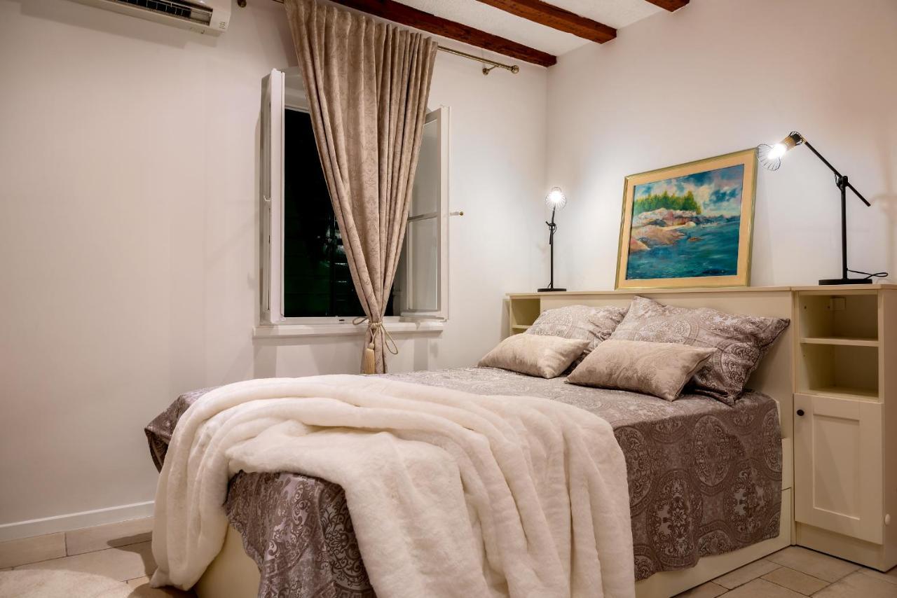 Charming Old Town Apartment Pjaca Split Luaran gambar